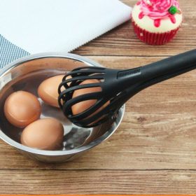 2 in 1 Egg Beater & Food Clip