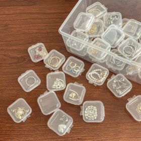 Square 3.5cm Mini Clear Plastic Storage Box Container with Hinged Lid Boxes for Earrings Ring Tiny Jeweley Beads DIY Button Case - Pack of 5
