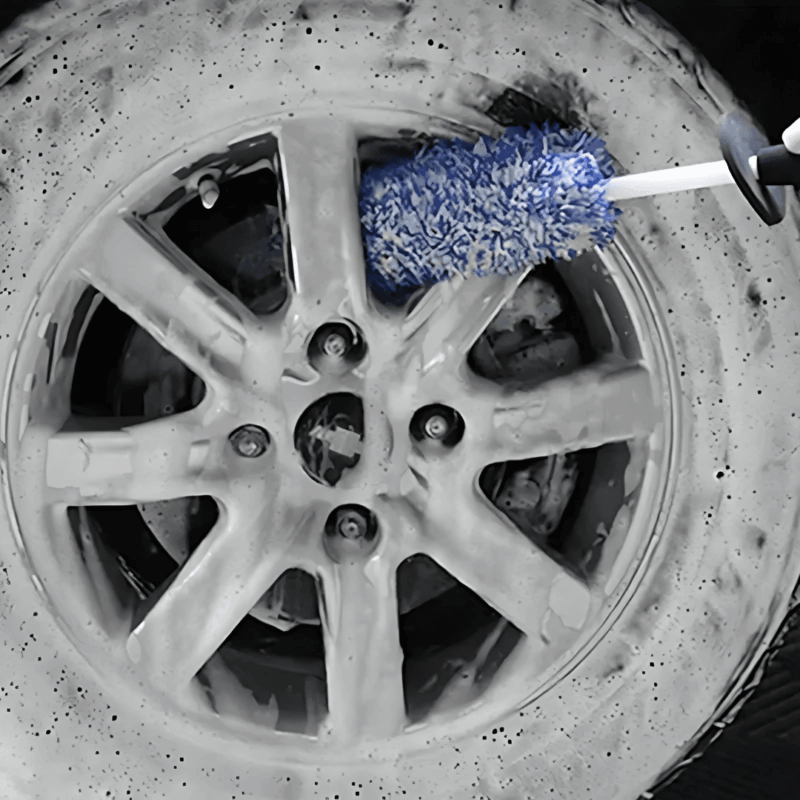Tyre Wheel Cleaning Brush – Soft Microfiber Car Detailing Brush for Rims & Tires
